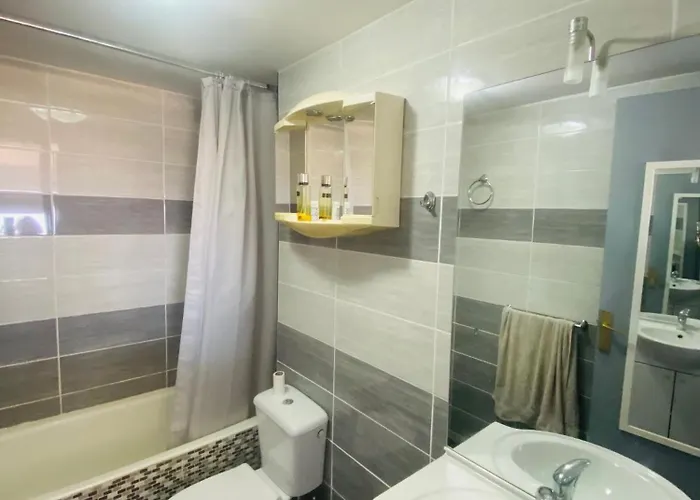 Man-12 Apartament *
